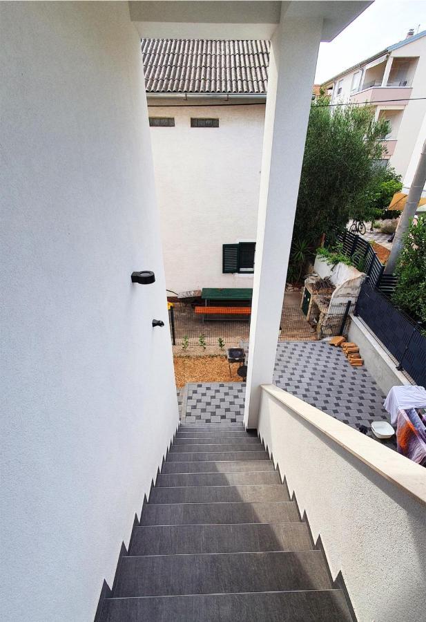 Apartmani Zlata Sveti Filip i Jakov Ngoại thất bức ảnh