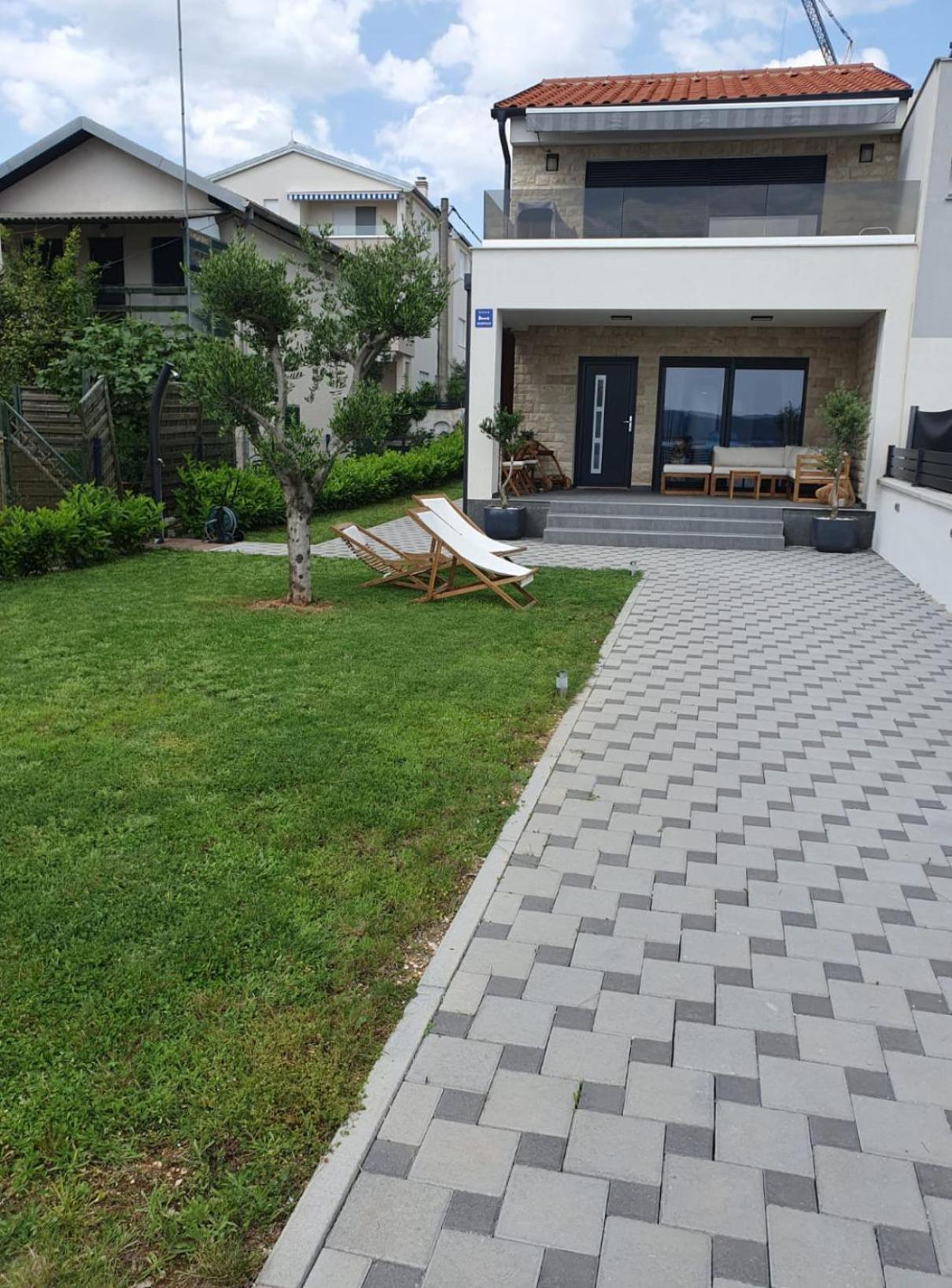 Apartmani Zlata Sveti Filip i Jakov Ngoại thất bức ảnh